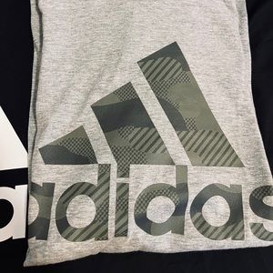 Adidas t shirt